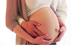 怀孕几个月十堰需要如何做孕期亲子鉴定，在十堰怀孕期间做亲子鉴定准确吗